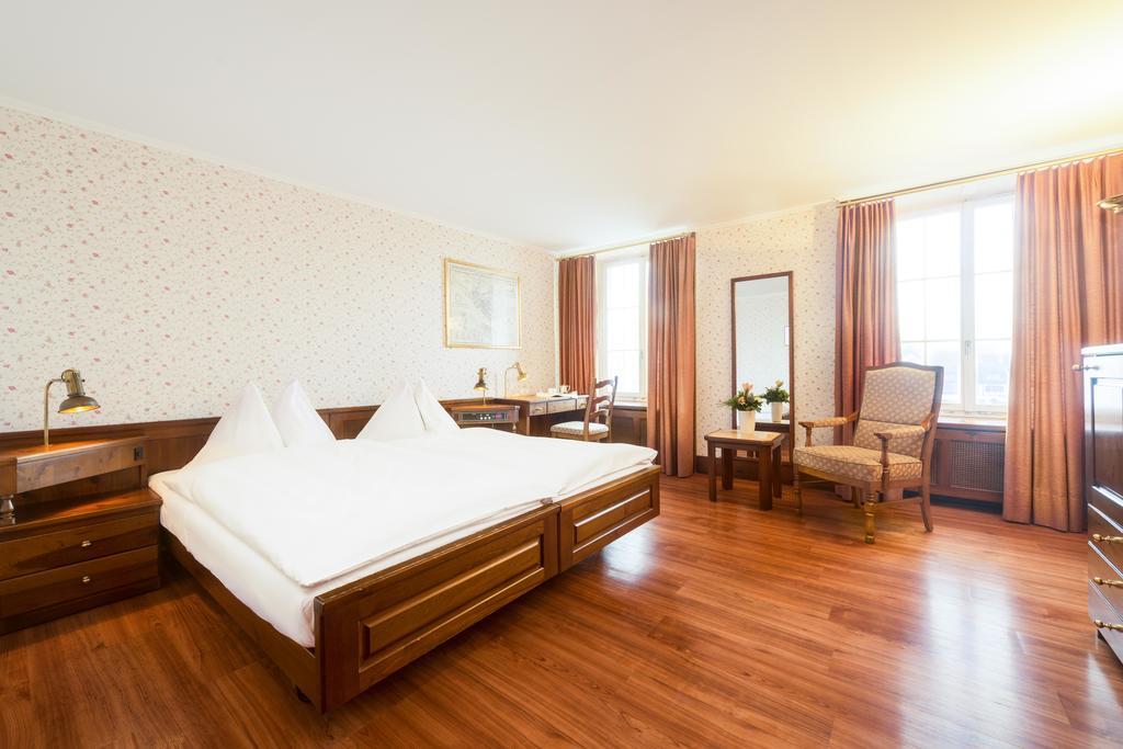Hotel Rheinfels شتاين ام رين المظهر الخارجي الصورة